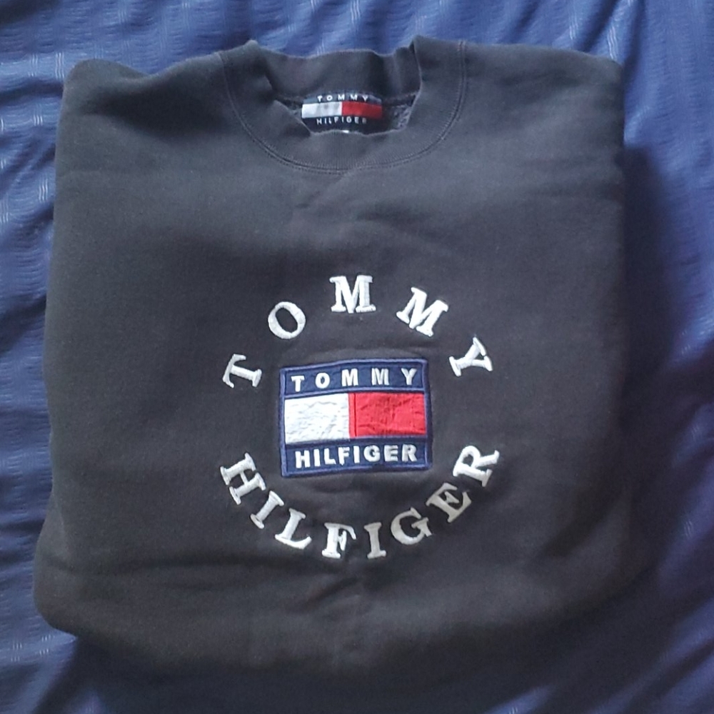 VINTAGE TOMMY HILFIGER crewneck